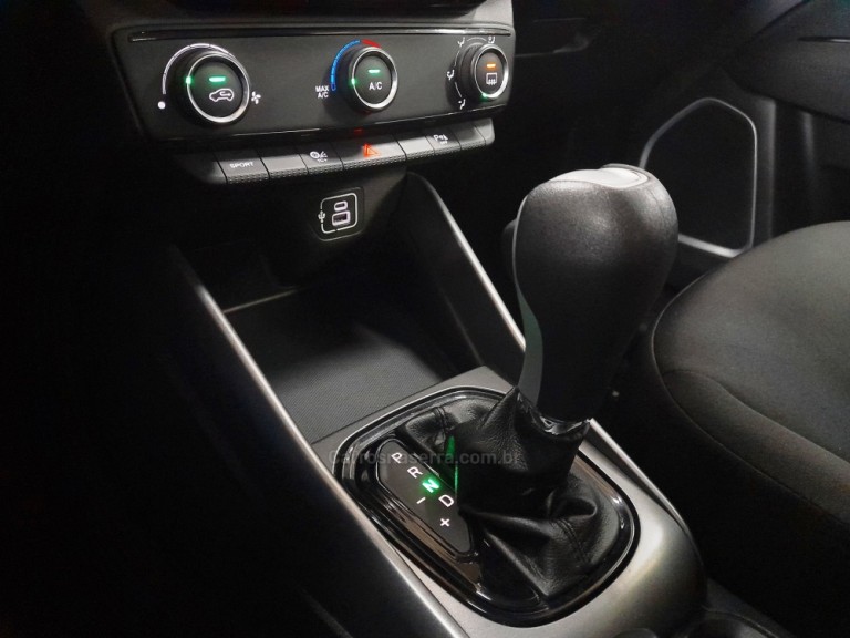 FIAT - TORO - 2022 - Branca