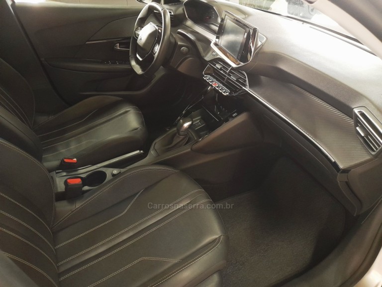 PEUGEOT - 208 - 2022 - Prata