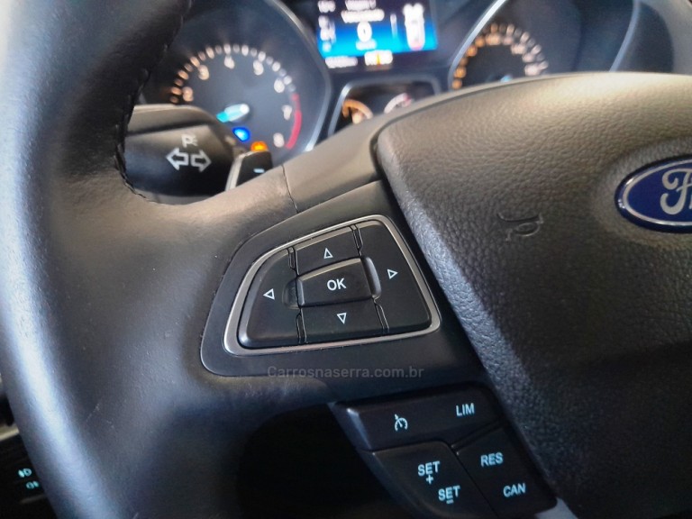 FORD - FOCUS - 2016 - Azul