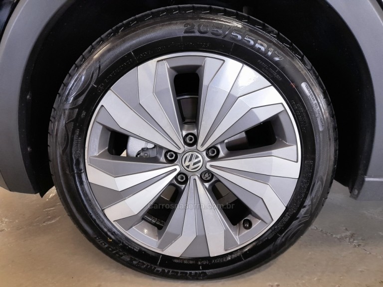 VOLKSWAGEN - T-CROSS - 2020 - Preta